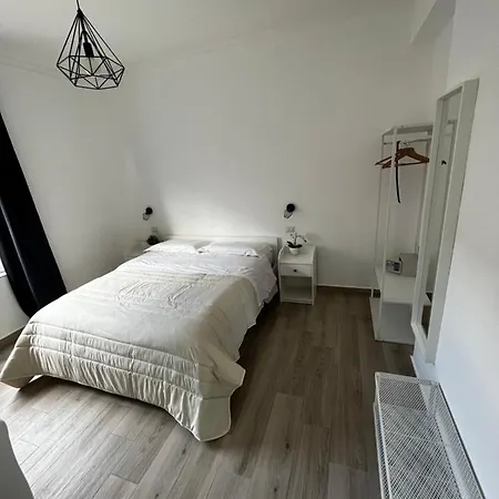 Dimora Sicula Homestay *